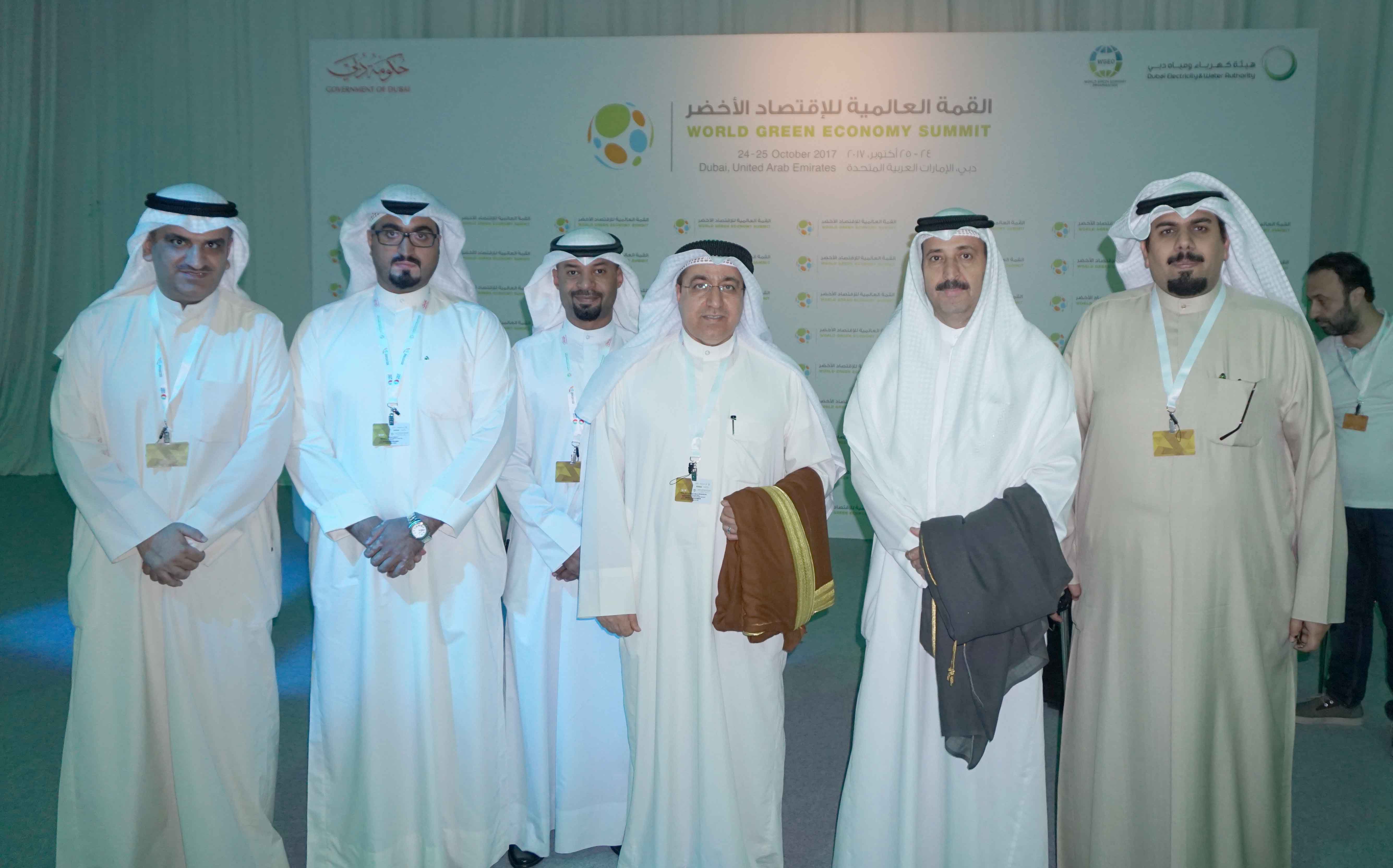 وكيل وزارة الكهرباء والماء الكويتي محمد بوشهري خلال مشاركته في (القمة العالمية للاقتصاد الأخضر)