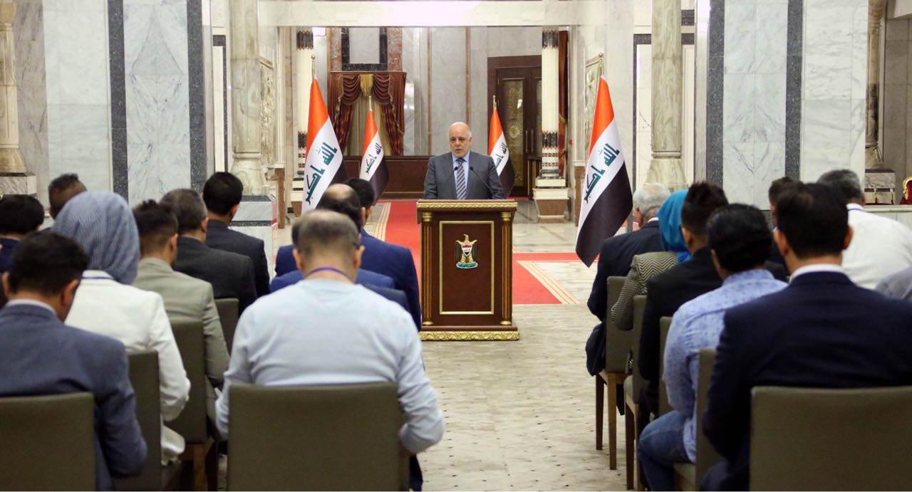 رئيس الوزراء العراقي حيدر العبادي في مؤتمر صحفي