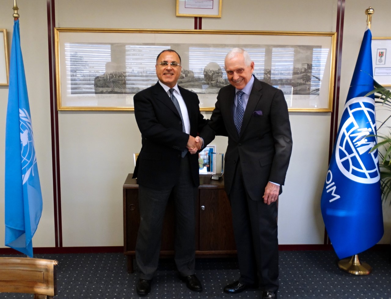 Director General of the (IOM) William Lacy Swing receives Kuwait's Permanent Delegate at the UN Ambassador Jamal Al-Ghuneim