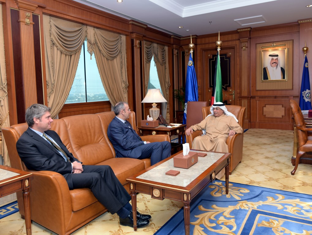 Deputy Prime Minister and Minister of Interior Sheikh Khaled Al-Jarrah Al-Sabah discussed with British Ambassador to Kuwait Michael Davenport ways of bolstering cooperation