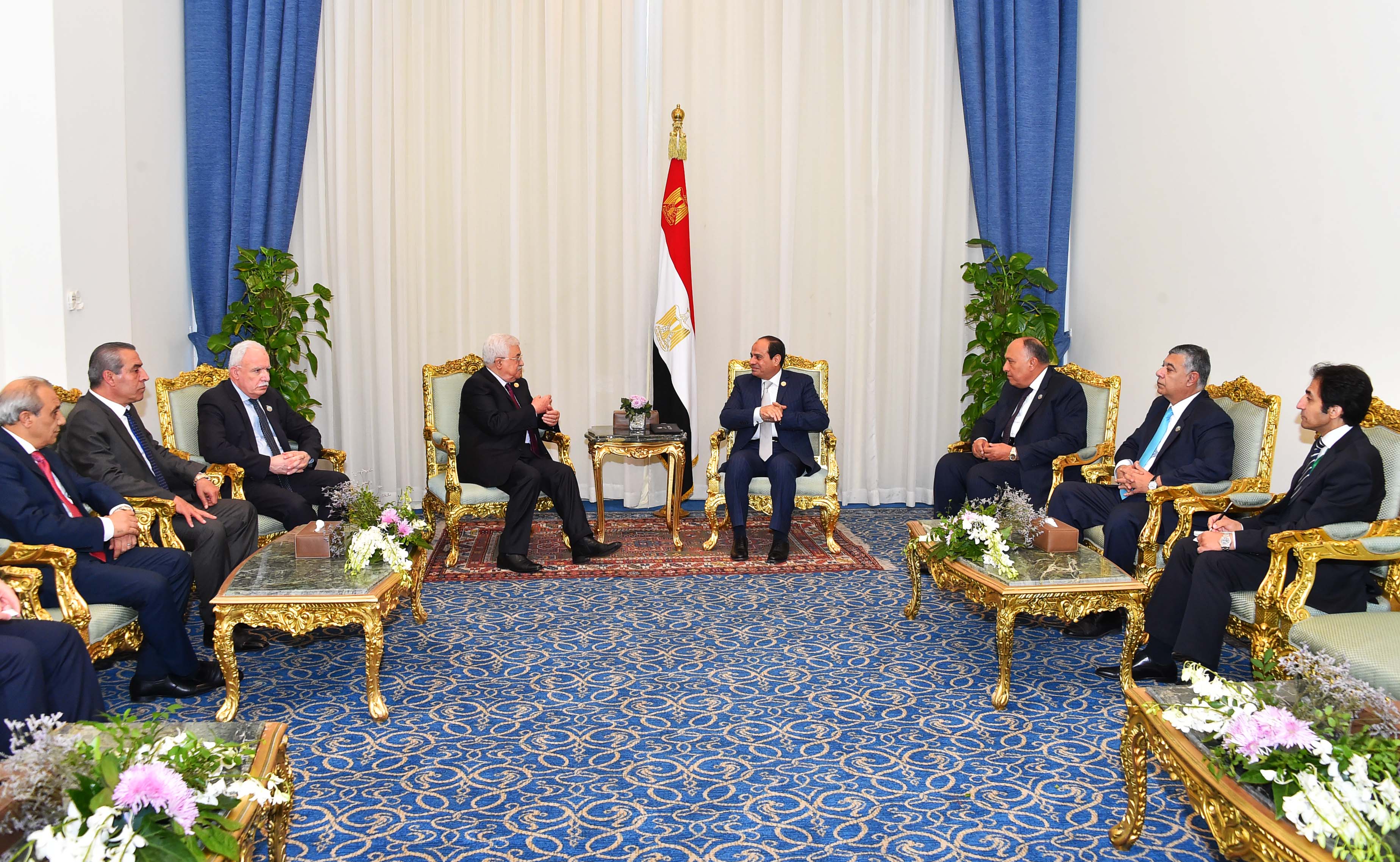 Egyptian President Abdelfatah Al-Sisi during a meeting with Palestinian President Mahmoud Abbas