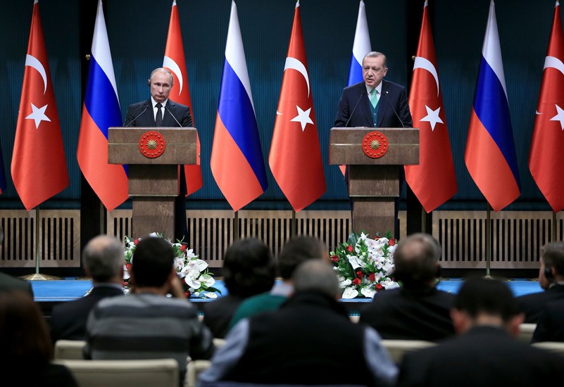 Turkish President Recep Tayyip Erdogan and his Russian counterpart Vladimir Putin during the joint press conference