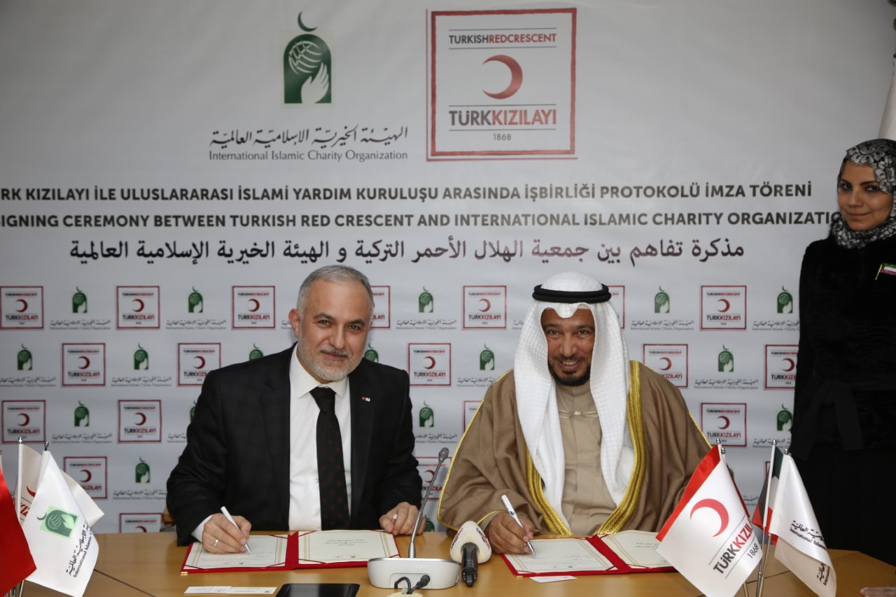 Kuwait, Turkey sign MoU to aid the needy in war-torn nations