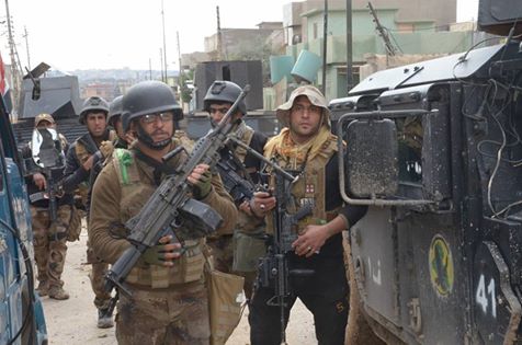 القوات العراقية تسيطر على مشروع ماء غرب الموصل وتقتل 15 من قناصة (داعش)