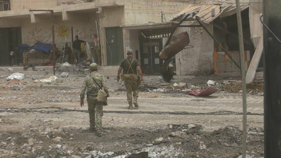 Gov't forces hammer "Daesh" pockets for showdown