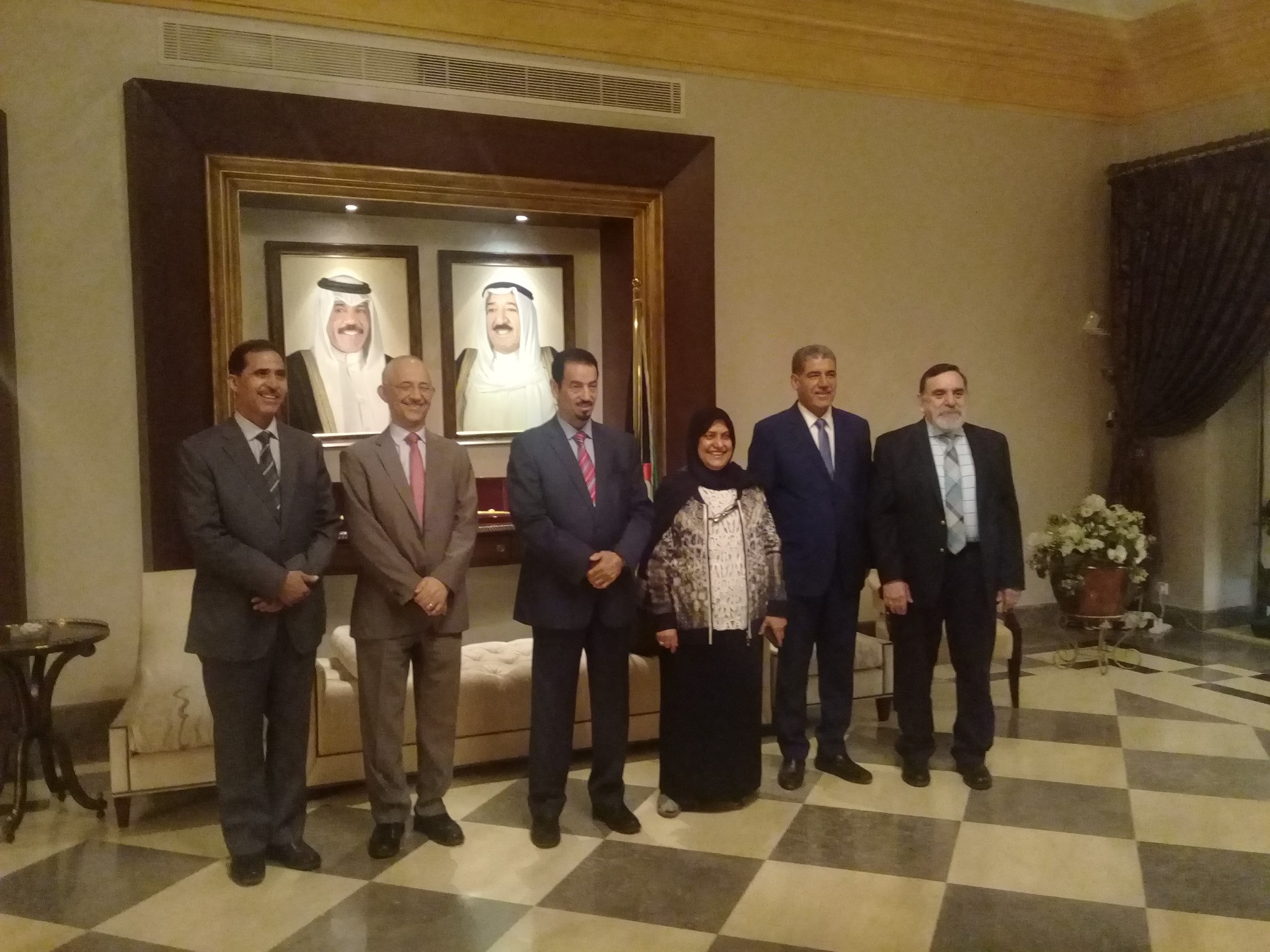 Head of the National Bureau for Academic Accreditation and Education Quality Assurance Dr. Nouria Al-Awadhi with heads of the Jordanian universities organized