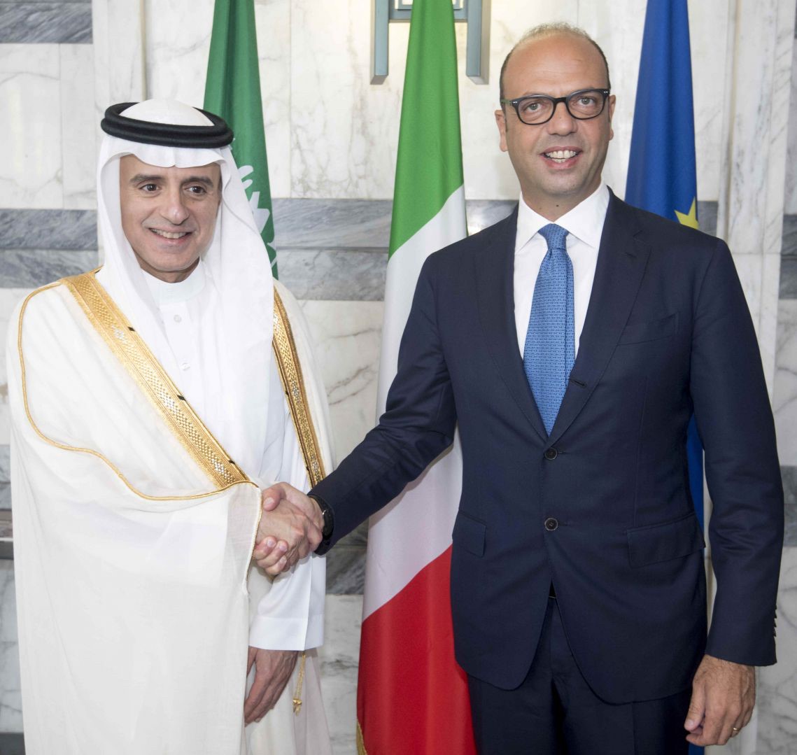 Saudi Foreign Minister Adel Al-Jubair with the Italian counterpart Angelino Alfano