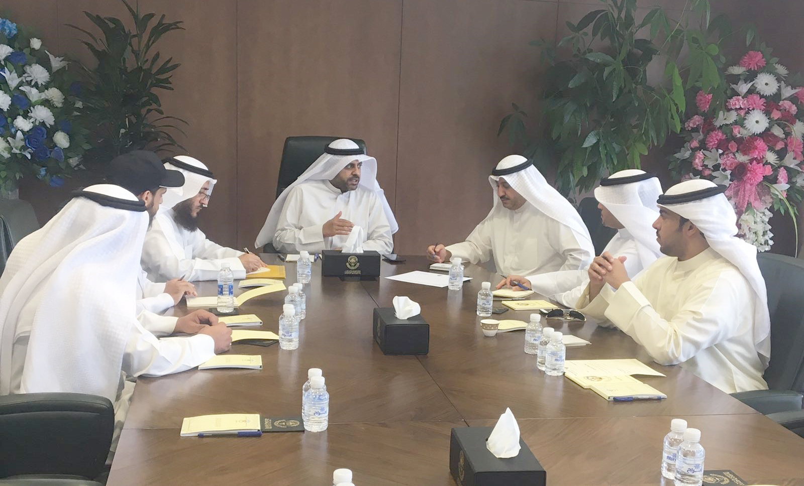 Minister of Awqaf and Islamic Affairs Mohammad Al-Jabri presides the urgent meeting to discuss helping illegal residents perform the Hajj pilgrimage
