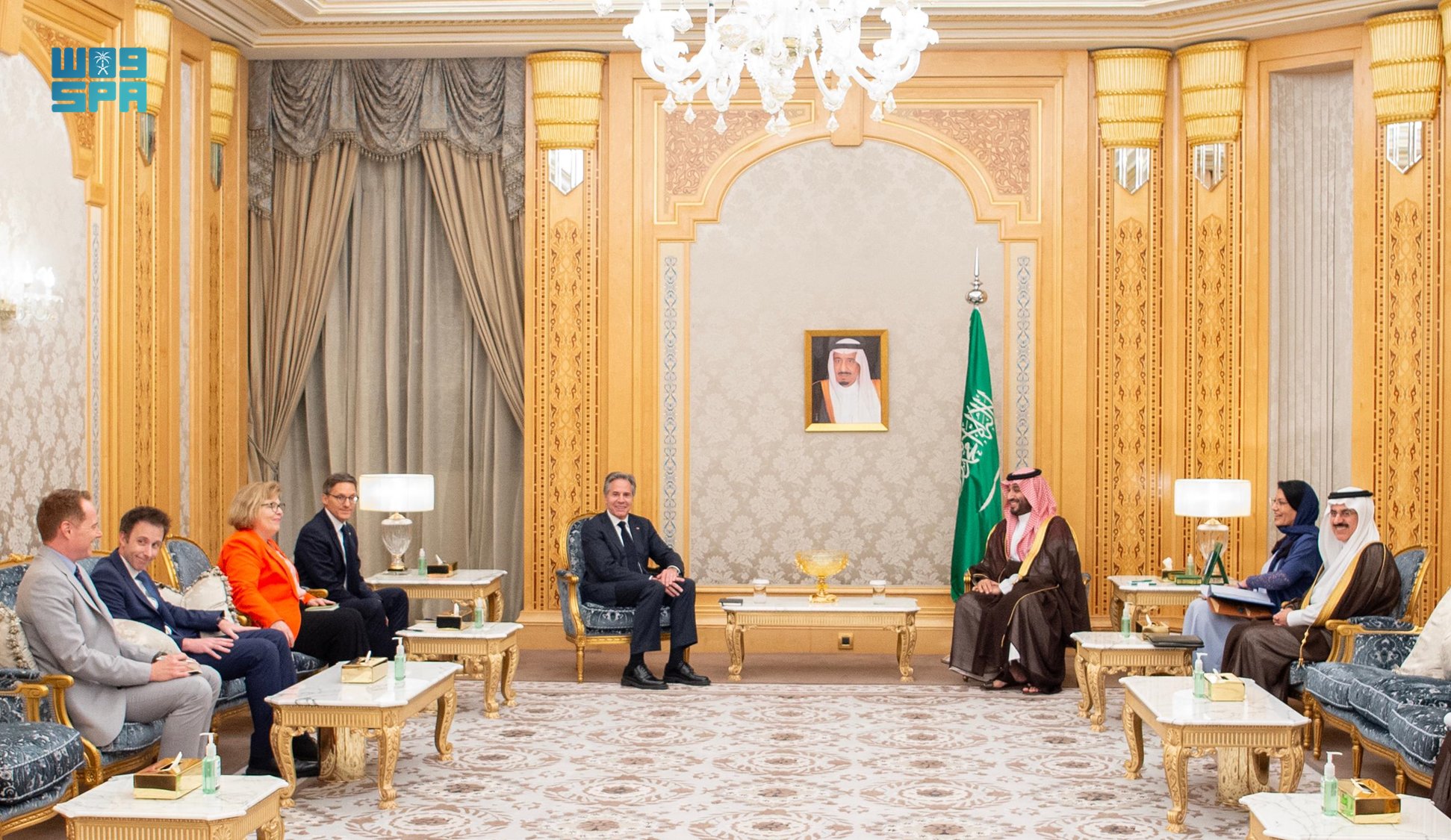 ولي العهد رئيس مجلس الوزراء السعودي يستقبل وزير الخارجية الأمريكي على هامش الاجتماع الخاص للمنتدى الاقتصاد العالمي بالرياض