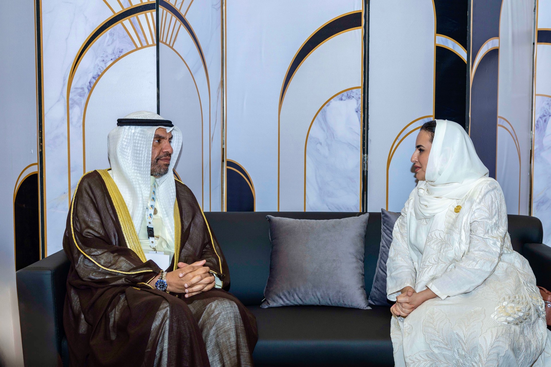 Representative of His Highness the Amir, the Foreign Minister meets DCO Secretary-General Deemah Al-Yahya