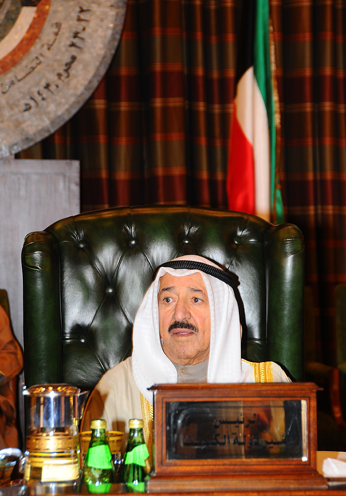 His Highness the Amir of Kuwait Sheikh Sabah Al-Ahmad Al-Sabah addressing the opening session of a two-day Arab Economic summit