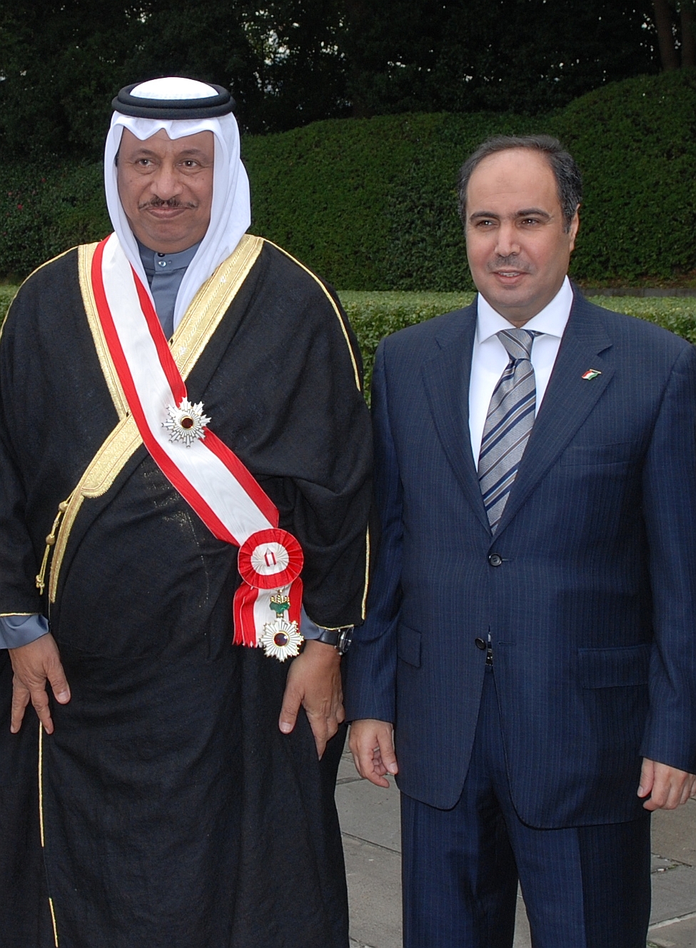 KUNA Kuwaiti Defense Minister conferred Japan''s highest decoration