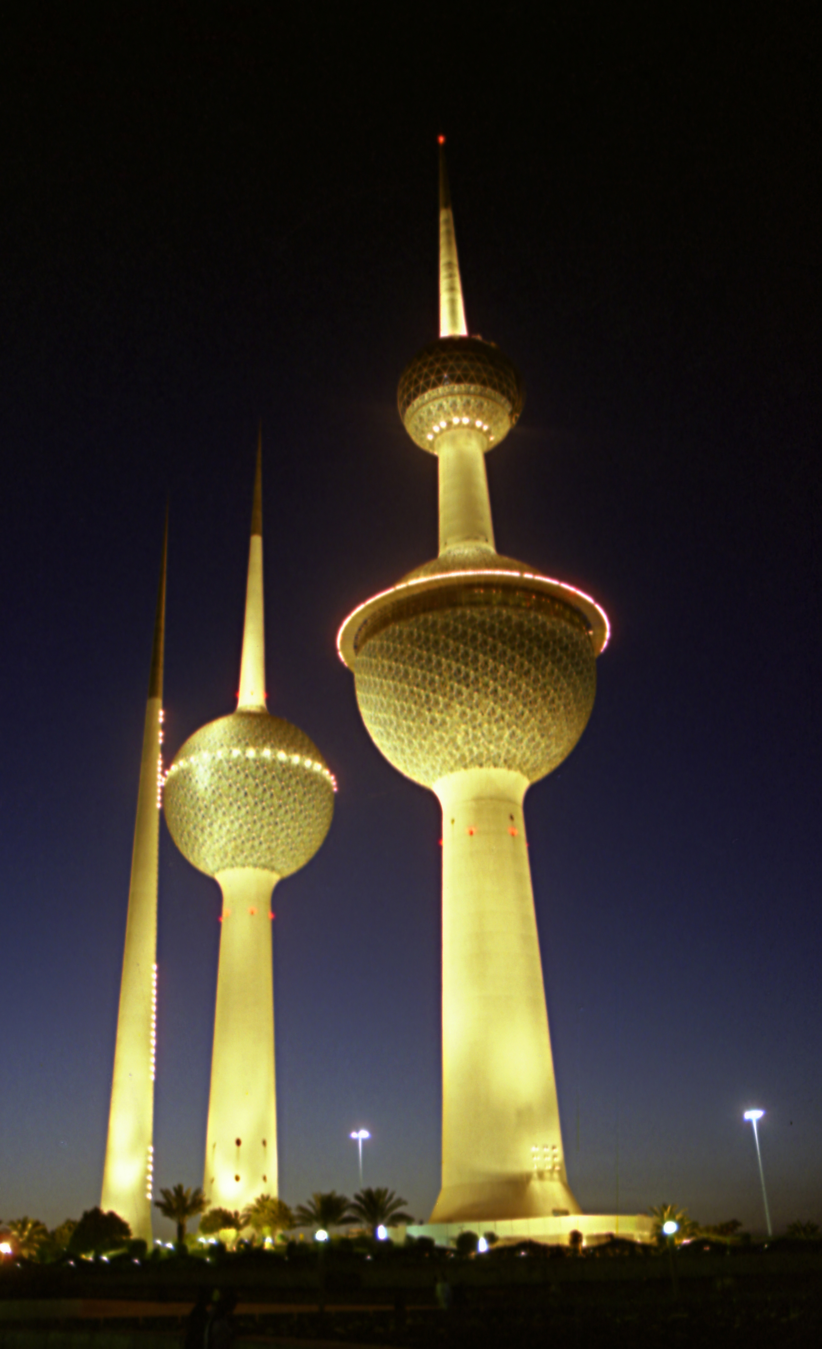 ابراج الكويت من المعالم السياحية والثقافية والحضارية المميزة في البلاد