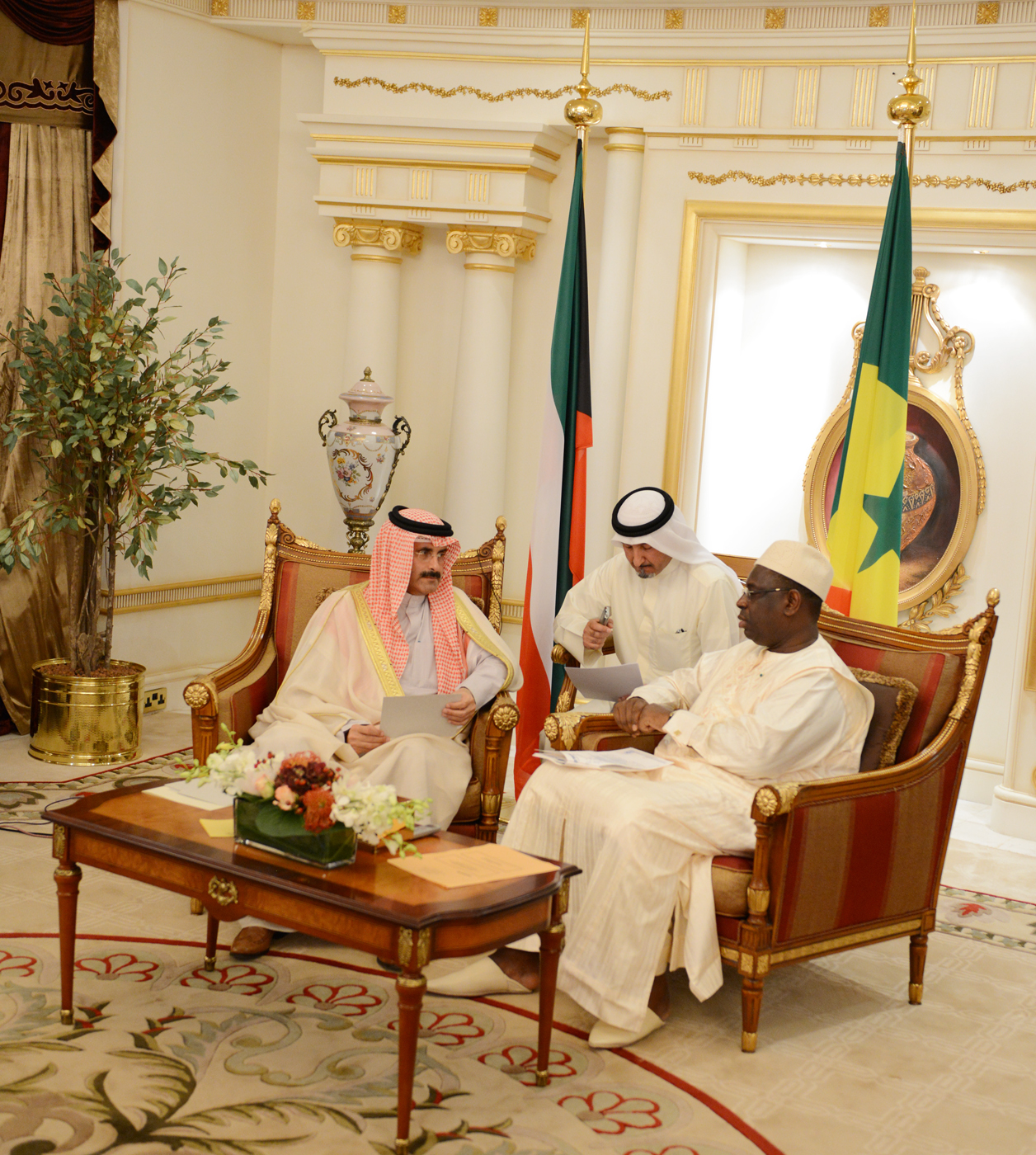 Senegalese President Macky Sall with                            Kuwait News Agency (KUNA) Director General and Board Chairman Mubarak Duaij Al-Ibrahim Al-Sabah
