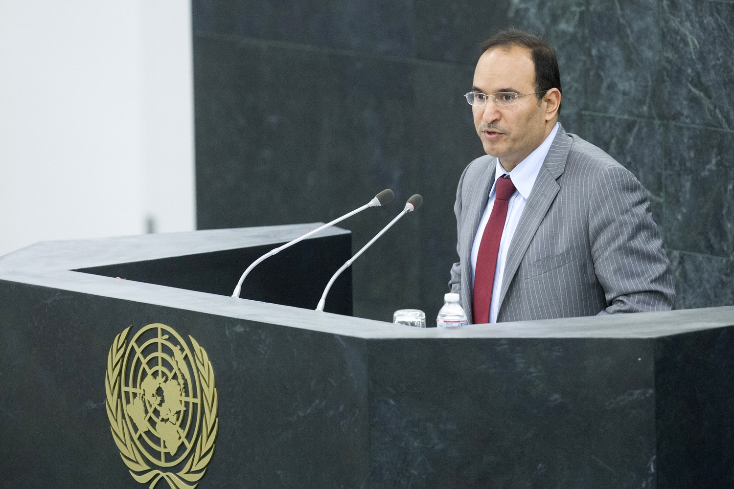 المندوب الدائم لدولة الكويت لدى الأمم المتحدة السفير منصور عياد العتيبي