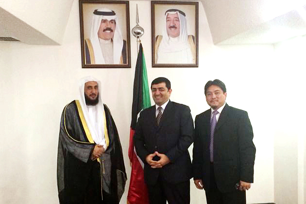 Al-Asousi receives information of Al-Madinah university in Malaysia for scholarships