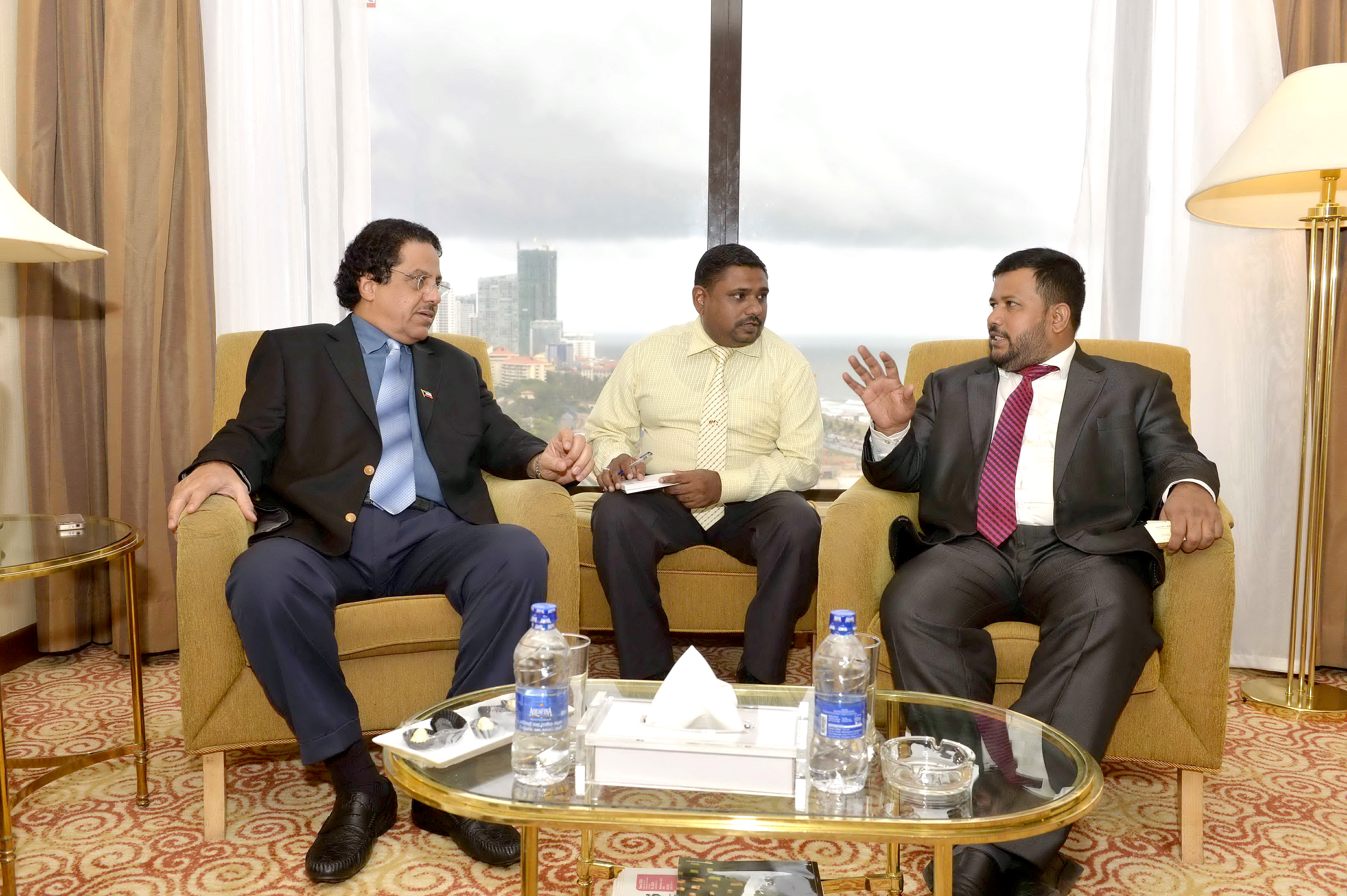 Visiting Kuwait's Deputy National Assembly Speaker Mubarak Al-Khurainij met Sri Lankan Minister of Trade and Industry Rashad Badi Al-Din