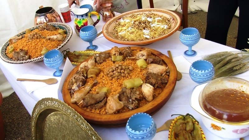 كونا : طبق (الكسكسي) يستحوذ على قلوب الجزائريين منذ قديم الزمن - الشؤون الإجتماعية - 19/08/2014