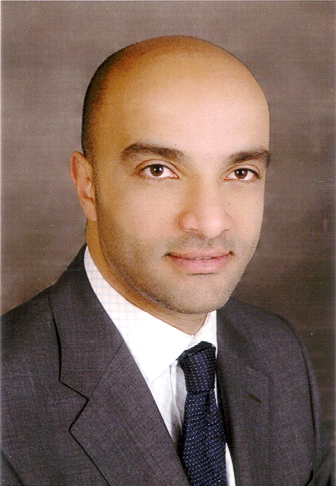 رئيس مجلس ادارة الصندوق الوطني لرعاية وتنمية المشروعات الصغيرة والمتوسطة الدكتور محمد الزهير