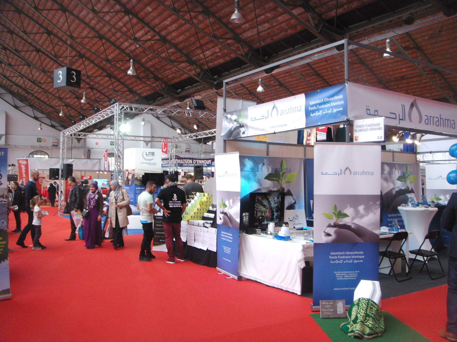 Brussels Islamic fair attracts thousands