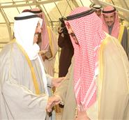 حضرة صاحب السمو أمير البلاد الشيخ صباح الأحمد الجابر الصباح حفظه الله ورعاه مغادرا الى السعودية وفي وداعه نائب رئيس الحرس الوطني الشيخ مشعل الاحمد الجابر الصباح