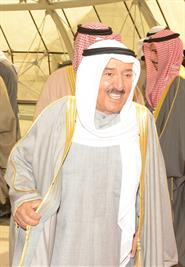 حضرة صاحب السمو أمير البلاد الشيخ صباح الأحمد الجابر الصباح حفظه الله ورعاه مغادرا الى السعودية