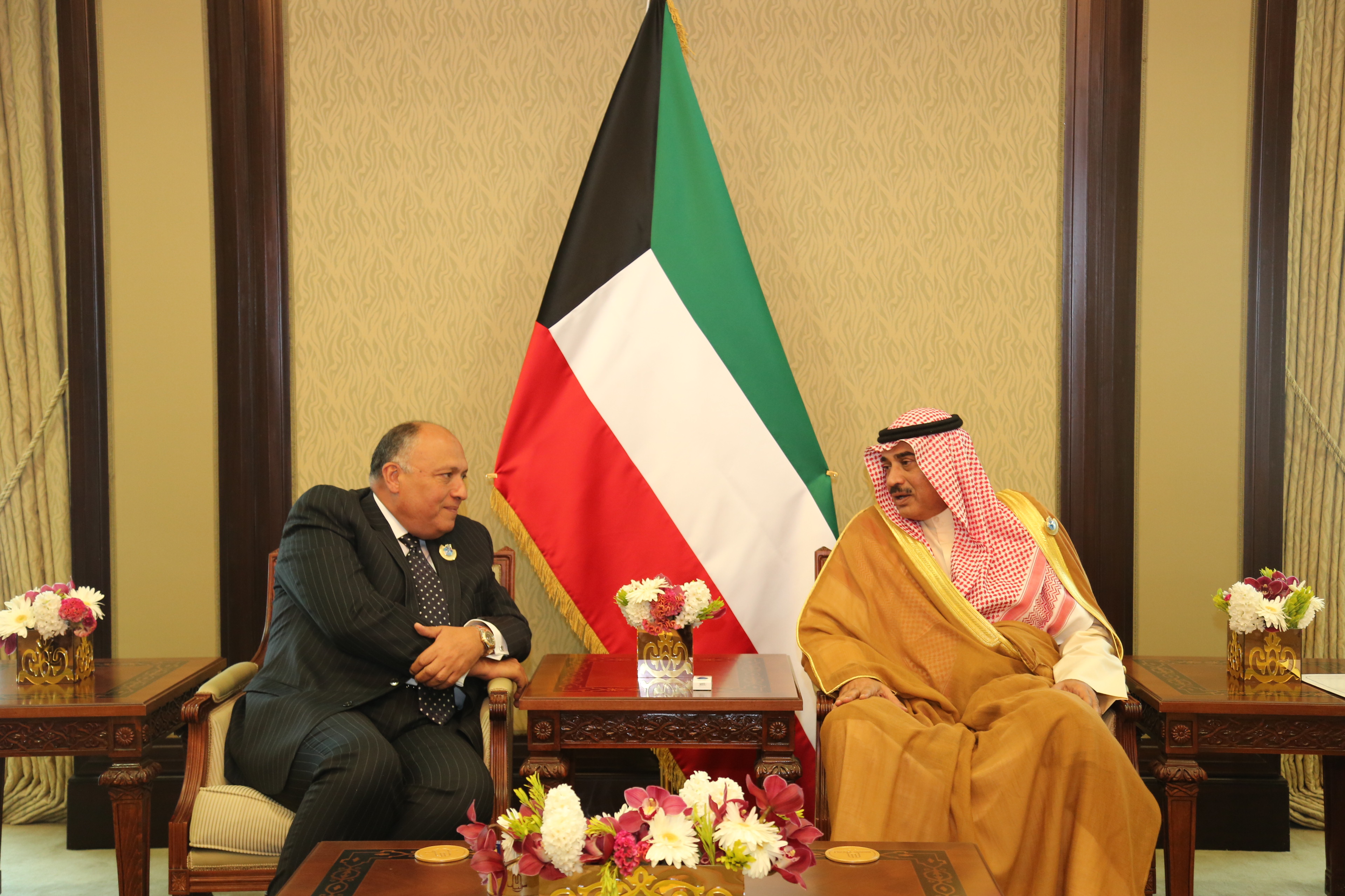 First Deputy Prime Minister and Foreign Minister Sheikh Sabah Khaled Al-Hamad Al-Sabah with Egyptian Foreign Minister Sameh Shukri