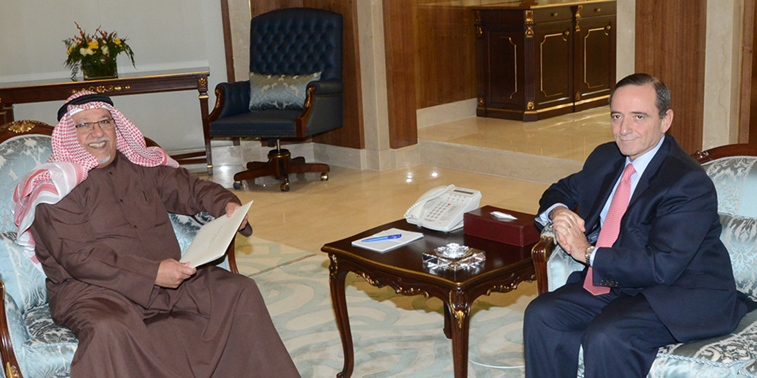Deputy Minister of the Amiri Diwan Affairs Sheikh Ali Jarrah Al-Sabah receives Jordanian Ambassador to Kuwait Mohammad Salam Al-Kayed
