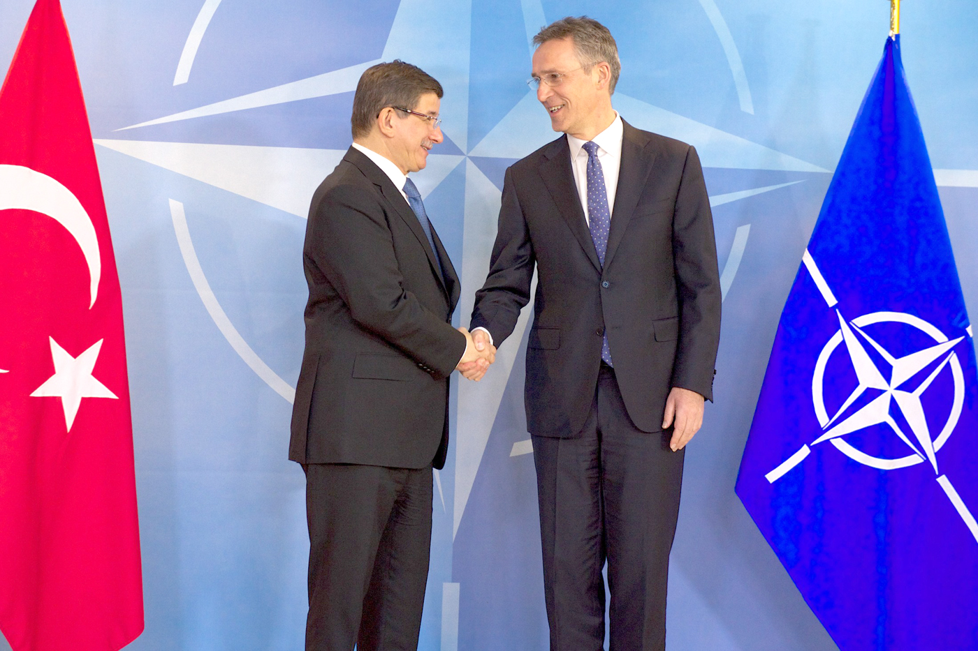 Turkish PM Ahmet Davutoglu with NATO chief Jens  Stoltenberg