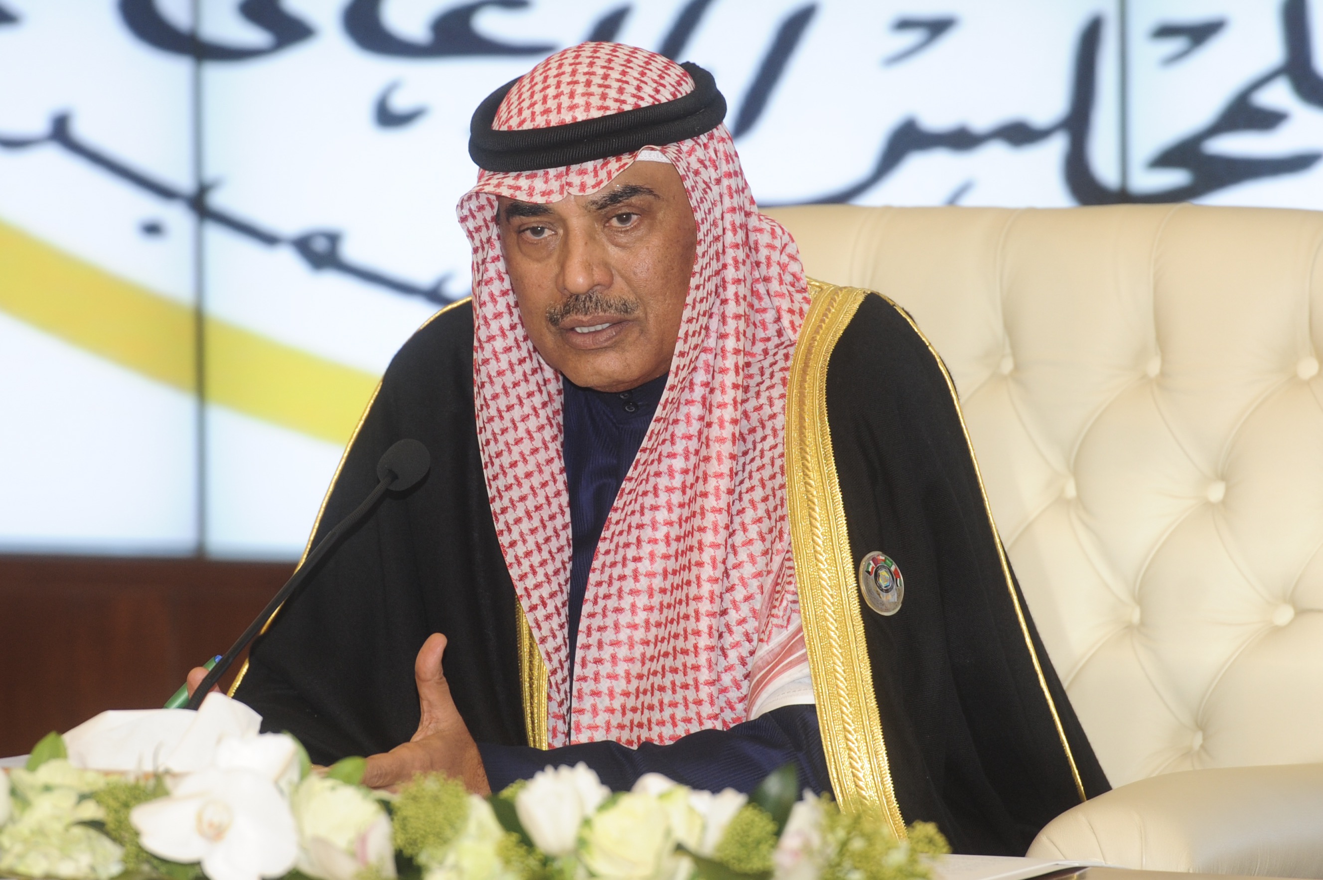 الشيخ صباح خالد الحمد الصباح النائب الأول لرئيس الوزراء ووزير الخارجية خلال المؤتمر الصحفي