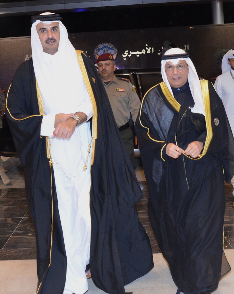 Qatari Amiri Sheikh Tamim bin Hamad Al-Thani leaves Kuwait after conclusion of Gulf Summit