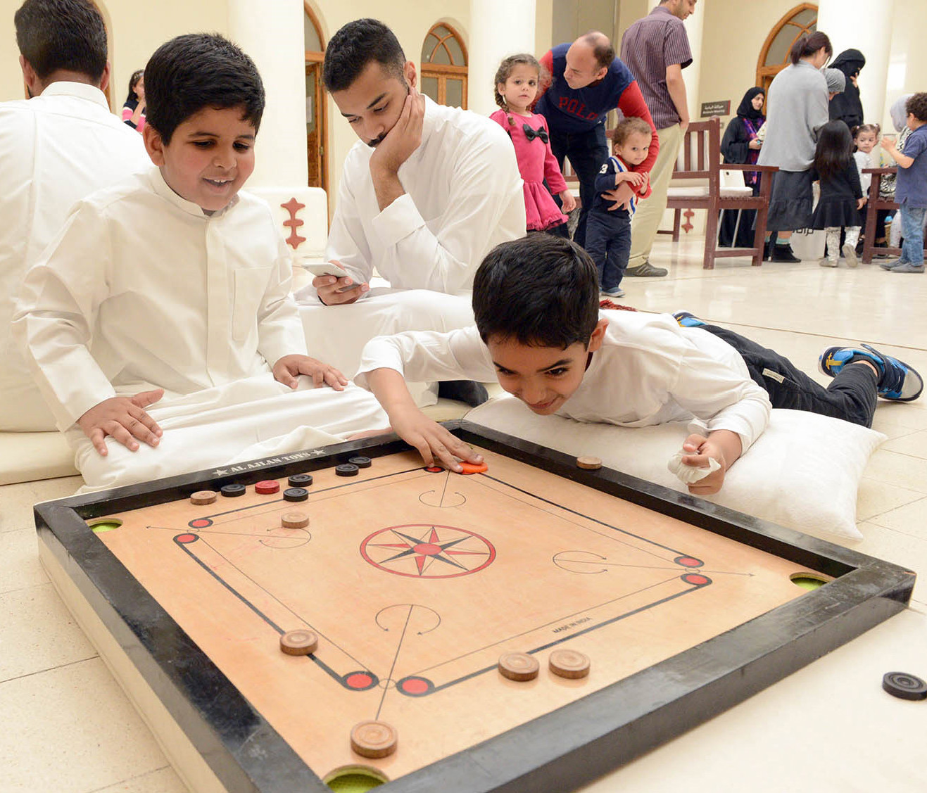 KUNA Kuwaiti children engage in national heritage's activity