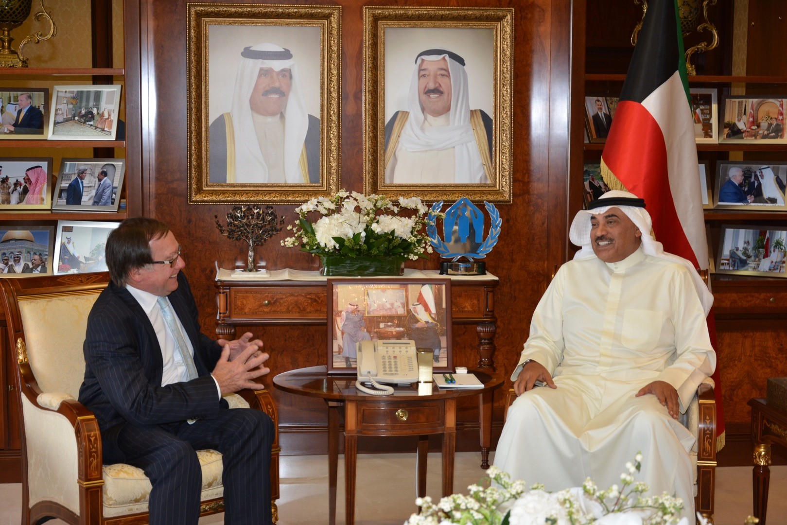 Kuwait's Acting Prime Minister and Foreign Minister Sheikh Sabah Khaled Al-Hamad Al-Sabah met with visiting New Zealand politician Murray McCully