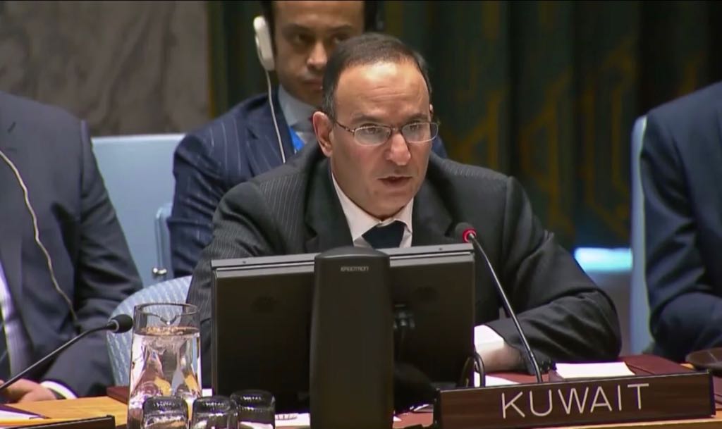 مندوب الكويت الدائم لدى الأمم المتحدة السفير منصور العتيبي خلال جلسة مجلس الامن الدولي لمناقشة الوضع في ليبيا