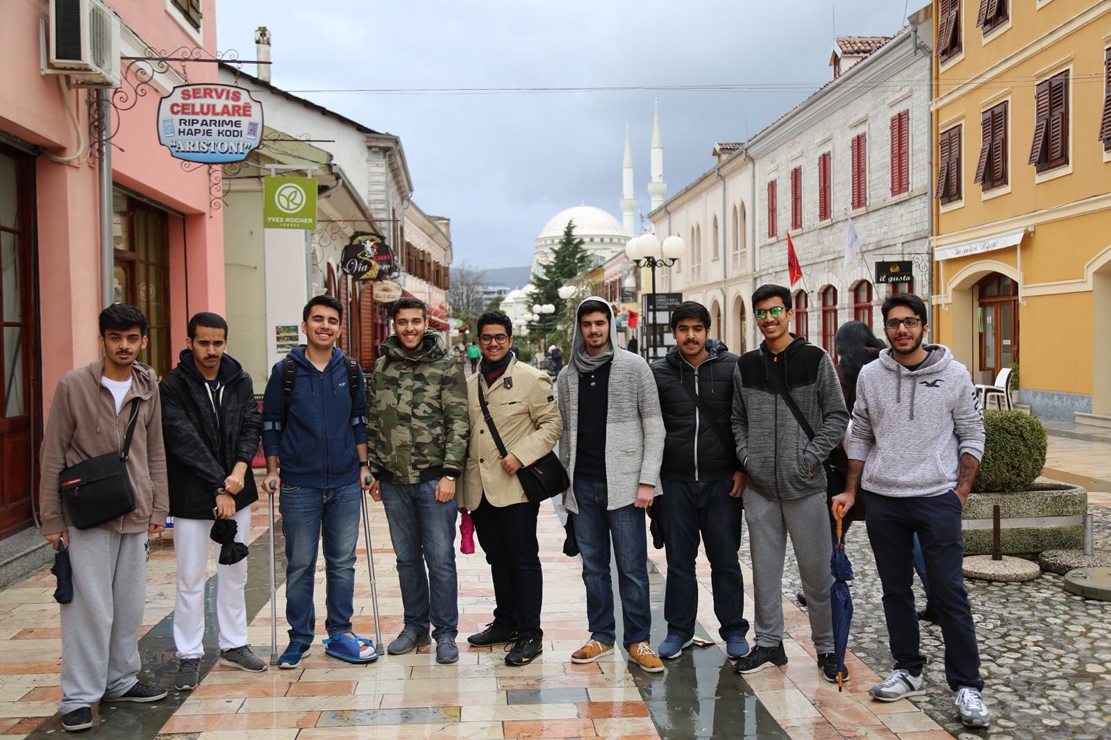 A group of Kuwaiti students participating in (Be An Achiever) program organized by (KFAED) visited the city of Shkodra northwestern Albania