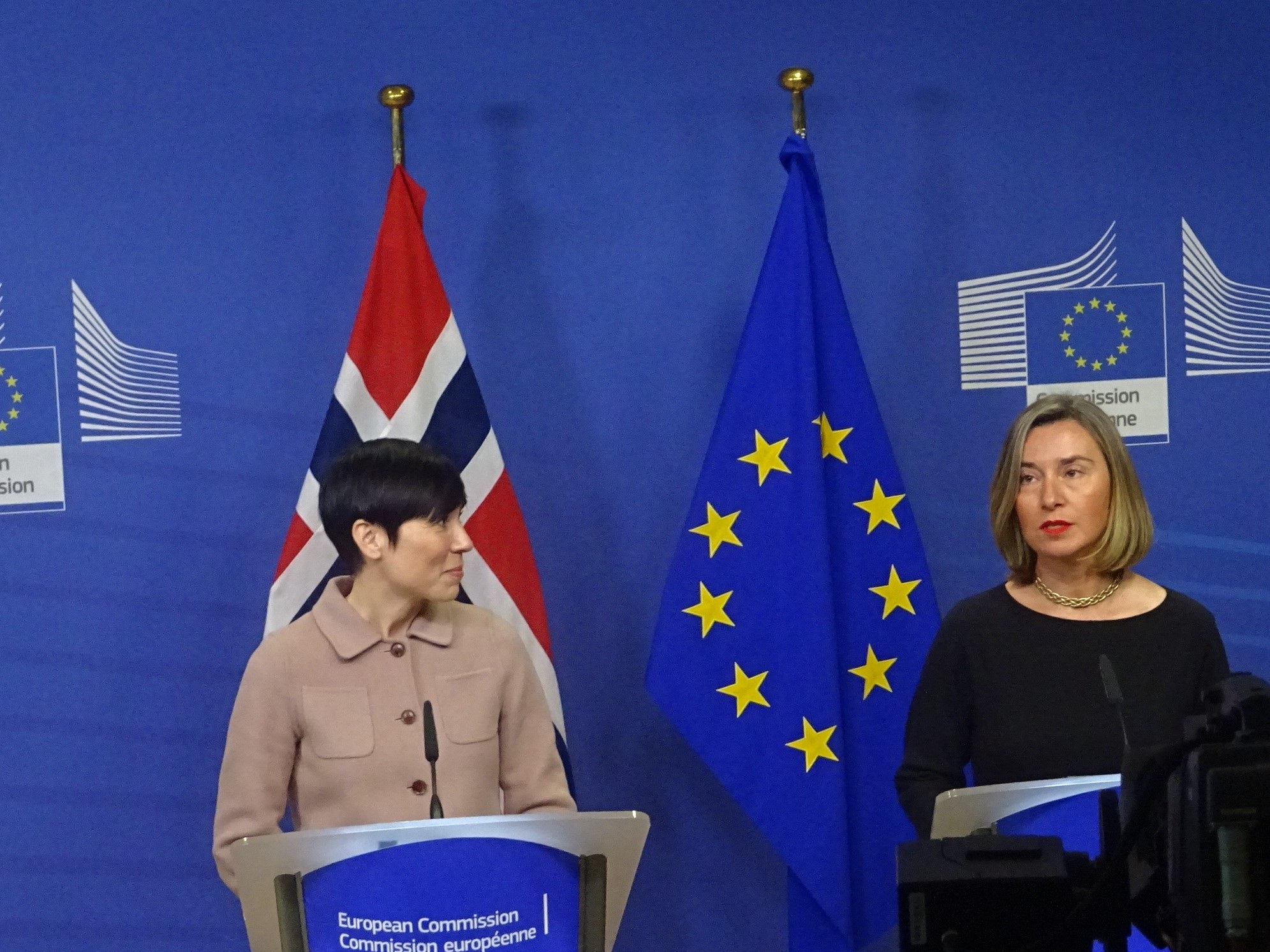 Norwegian foreign minister Ine Eriksen Soreide and EU High Representative Federica Mogherini speaking at the press conference