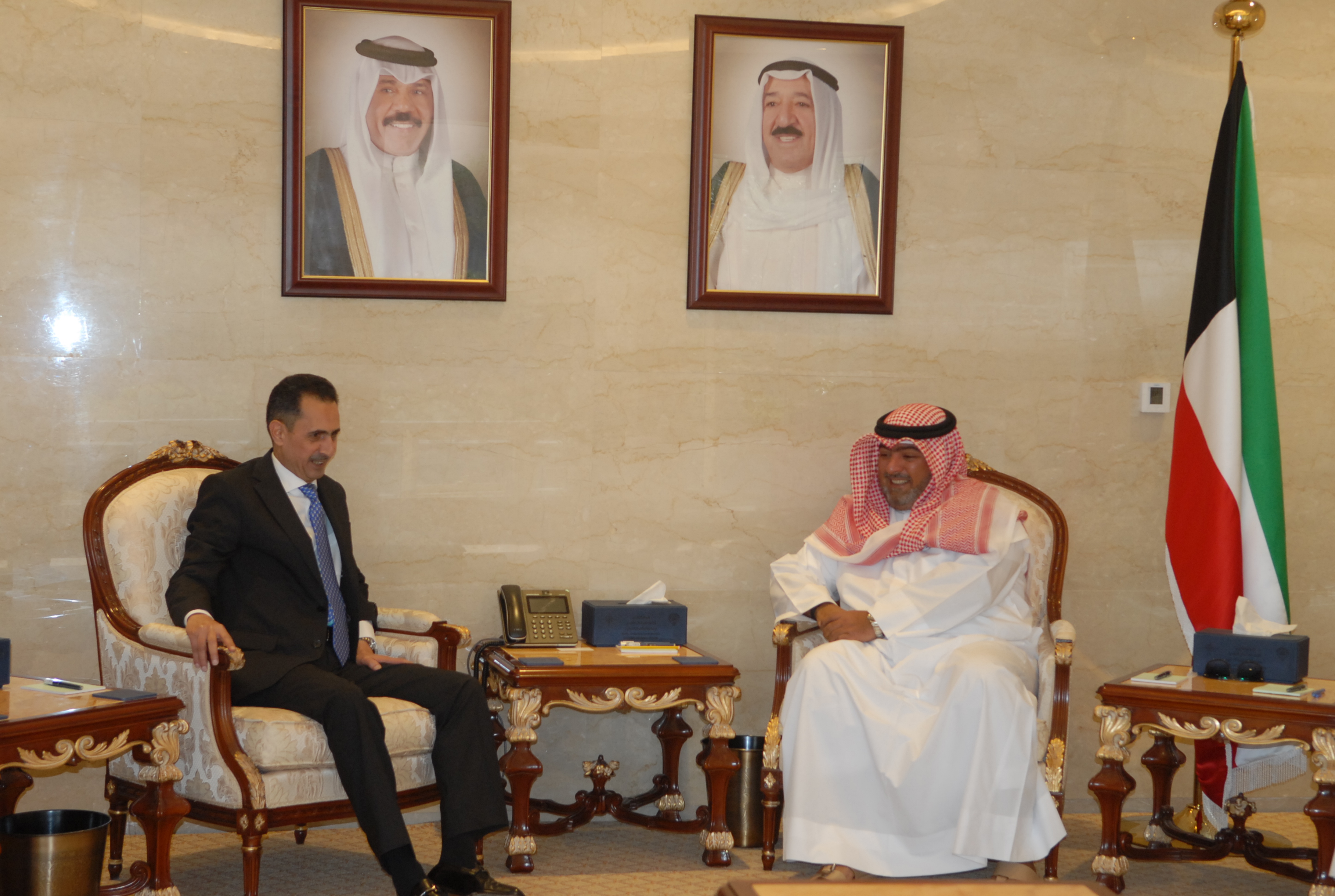 رئيس جهاز الأمن الوطني الكويتي الشيخ ثامر العلي يلتقي بسفير المملكة الأردنية الهاشمية صقر أبو شتال