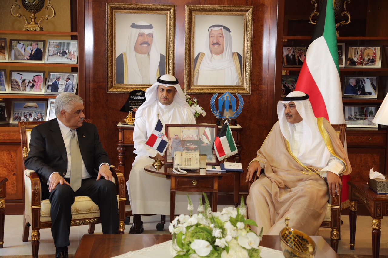 Kuwaiti Deputy Prime Minister and Minister of Foreign Affairs Sheikh Sabah Khaled Al-Hamad Al-Sabah receives Minister of Foreign Affairs of the Dominican Republic Miguel Maldonado
