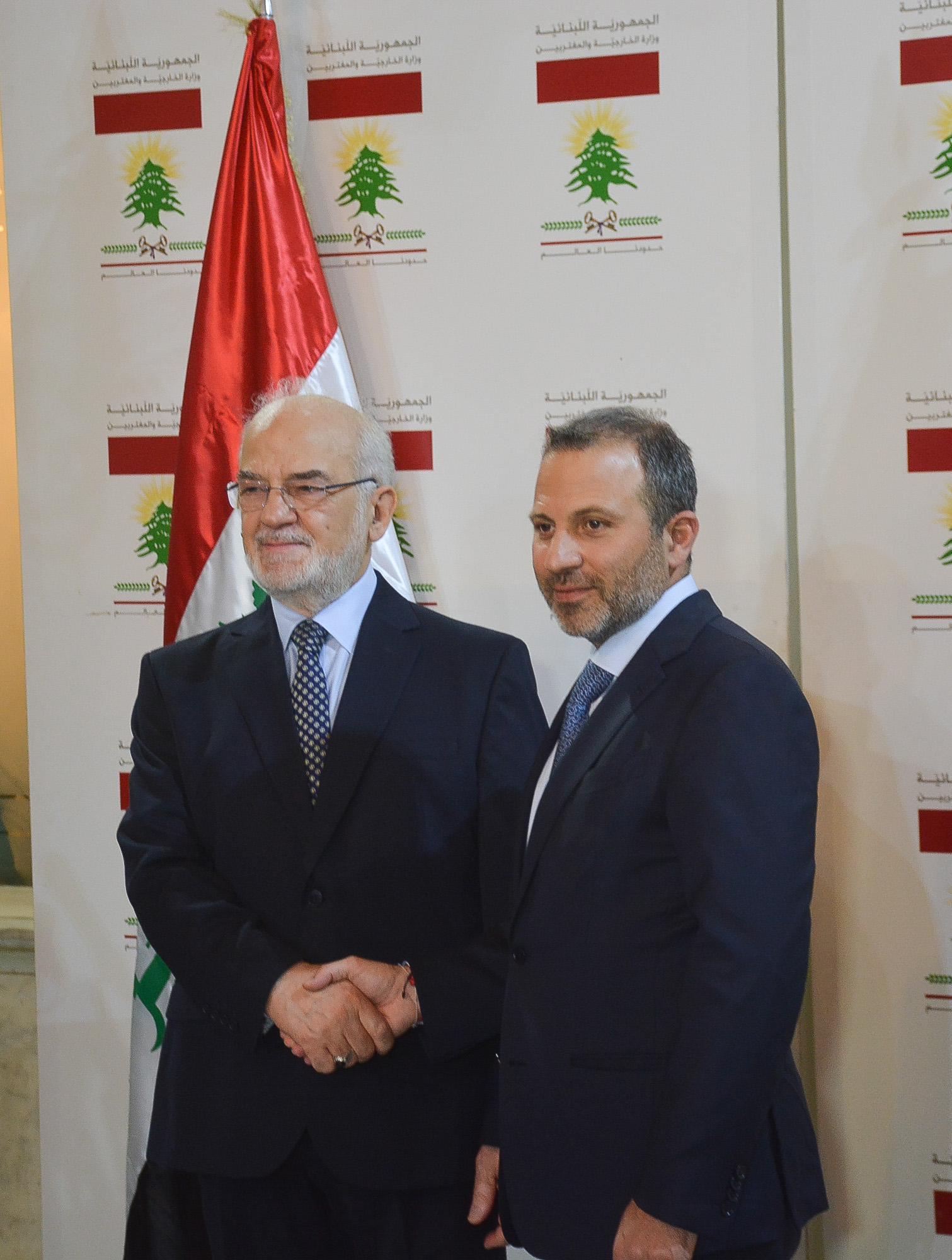 وزير الخارجية العراقي ابراهيم الجعفر خلال مؤتمر صحفي مشترك عقده مع نظيره اللبناني جبران باسيل