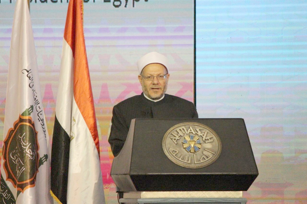 مفتي مصر رئيس الامانة العامة لدور وهيئات الافتاء في العالم الدكتور شوقي علام