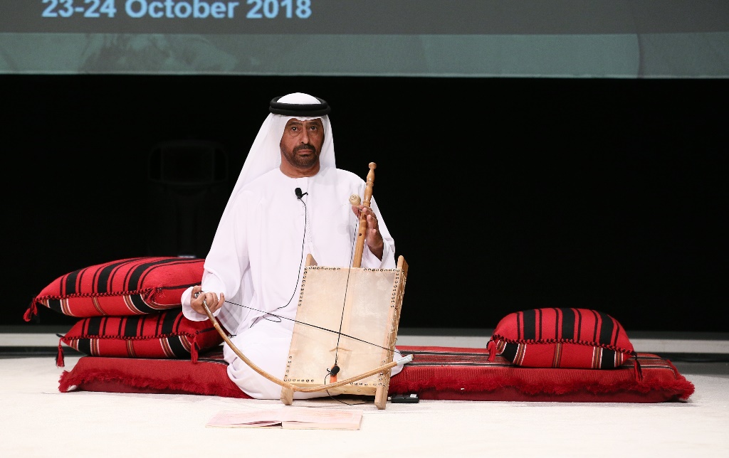 المؤتمر الخليجي السادس للتراث والتاريخ الشفهي في ابوظبي (فن الربابة)