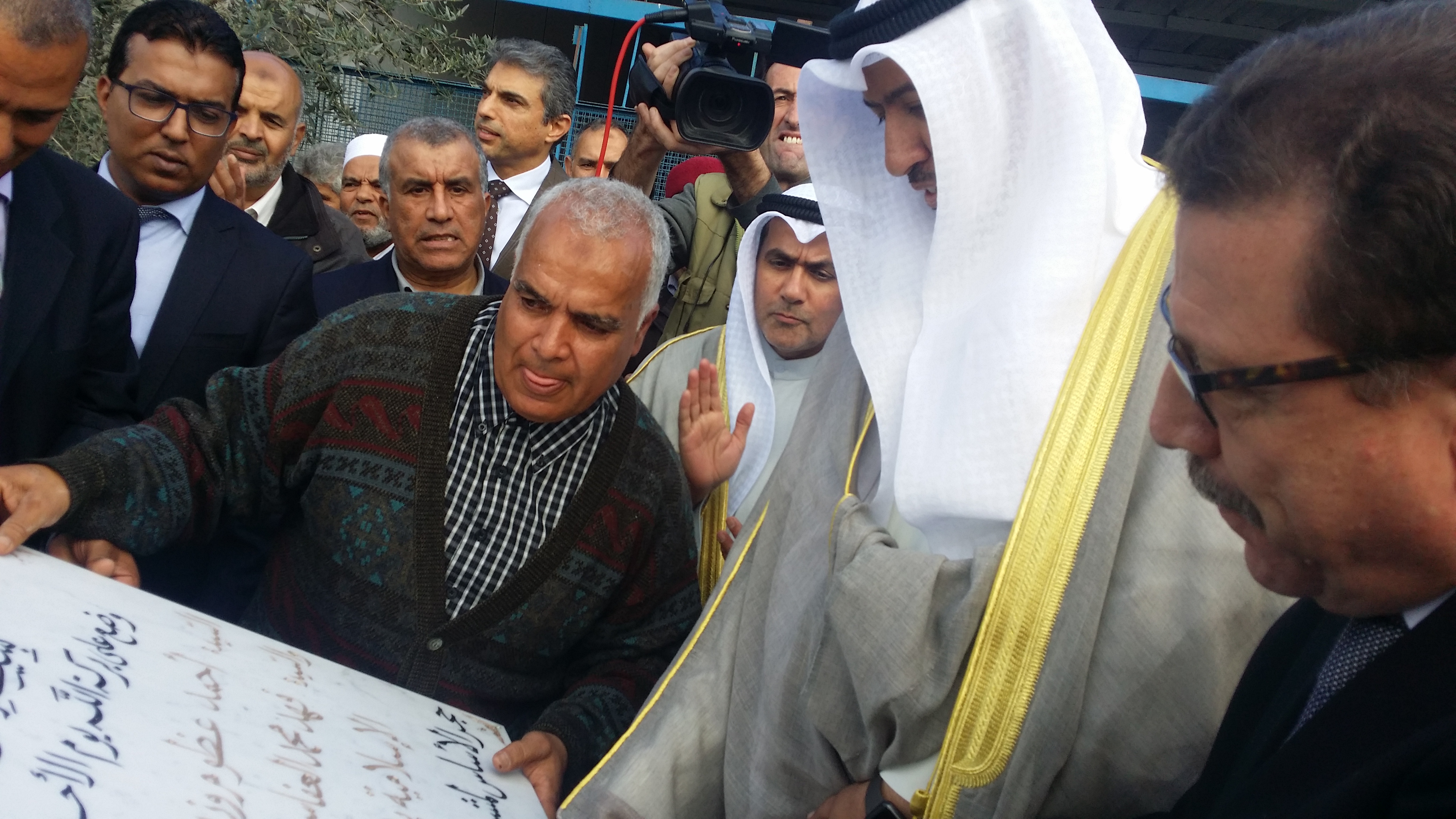 Le ministre koweïtien des Awqafs pose la première pierre d’une mosquée et d’un institut en Tunisie
