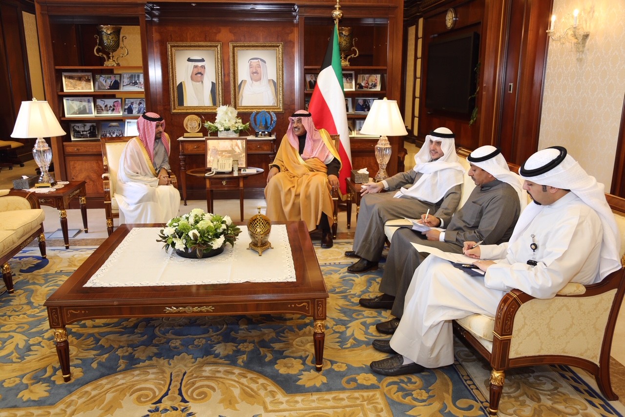 الشيخ صباح خالد الحمد الصباح نائب رئيس مجلس الوزراء وزير الخارجية خلال تسلمه رسالة خطية من نائب رئيس مجلس الوزراء وزير الخارجية القطري الشيخ محمد بن عبدالرحمن آل ثاني