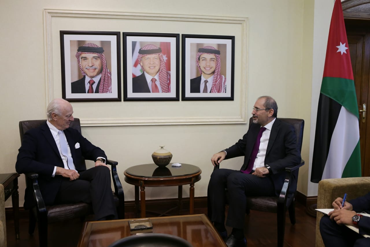 Jordanian Minister of Foreign Affairs, Ayman Safadi with the United Nations Envoy to Syria, Staffan de Mistura