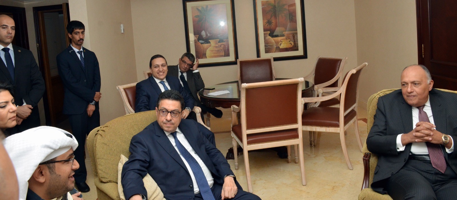وزير الخارجية المصري سامح شكري متحدثا للصحفيين في المؤتمر