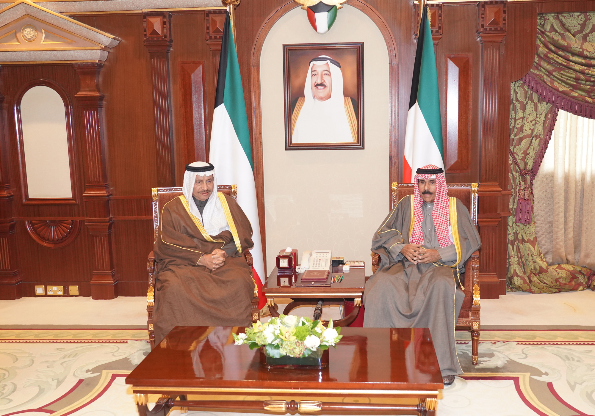  His Highness the Crown Prince Sheikh Nawaf Al-Ahmad Al-Jaber Al-Sabah receives His Highness the Premier Sheikh Jaber Al-Mubarak Al-Hamad Al-Sabah 