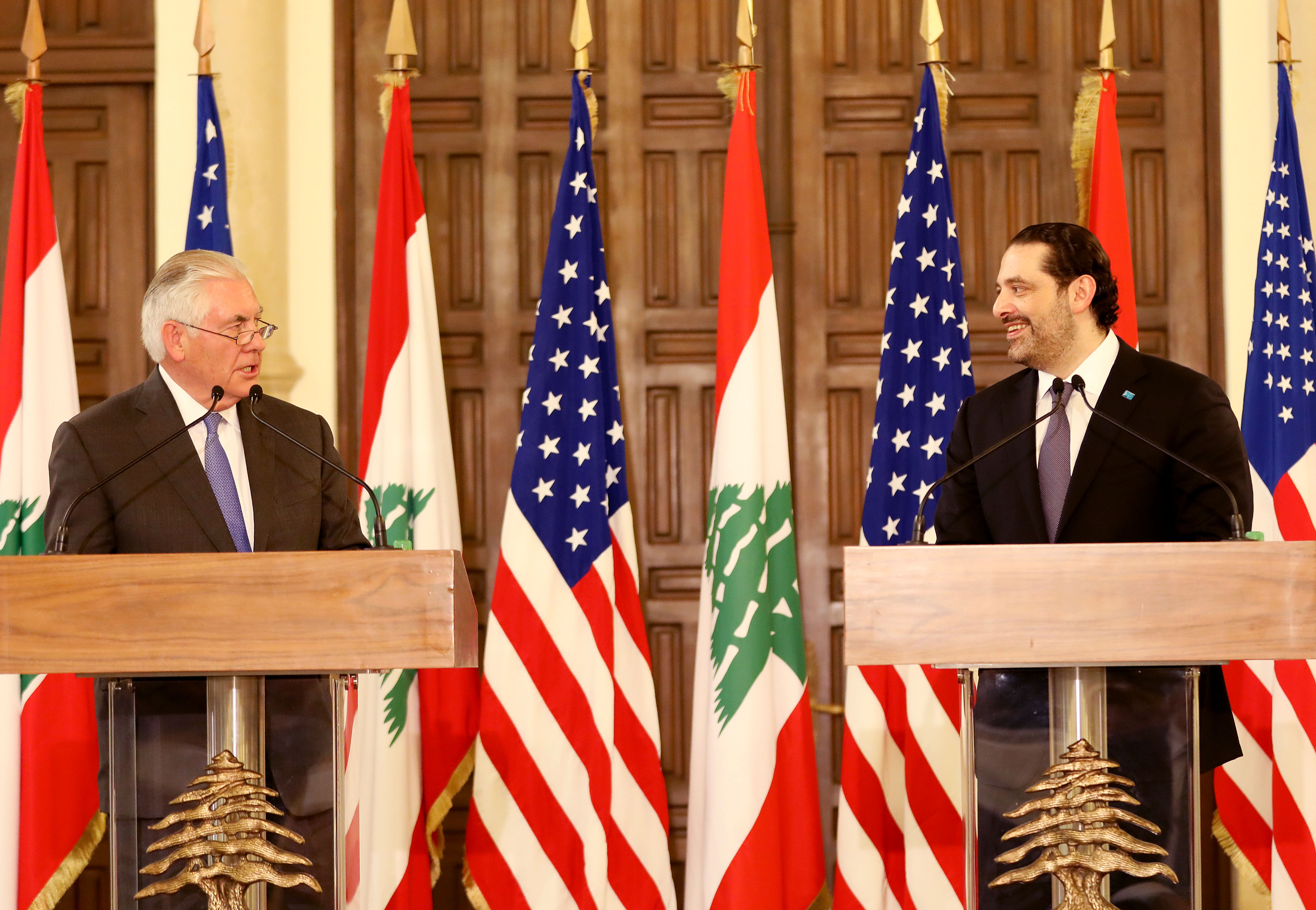 رئيس وزراء لبنان سعد الحريري ووزير الخارجية الامريكي ريكس تيلرسون في مؤتمر صحفي مشترك في بيروت