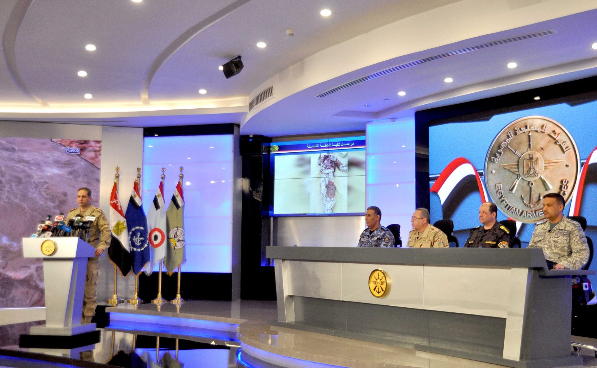 المتحدث باسم الجيش المصري العقيد تامر الرفاعي خلال مؤتمر صحفي