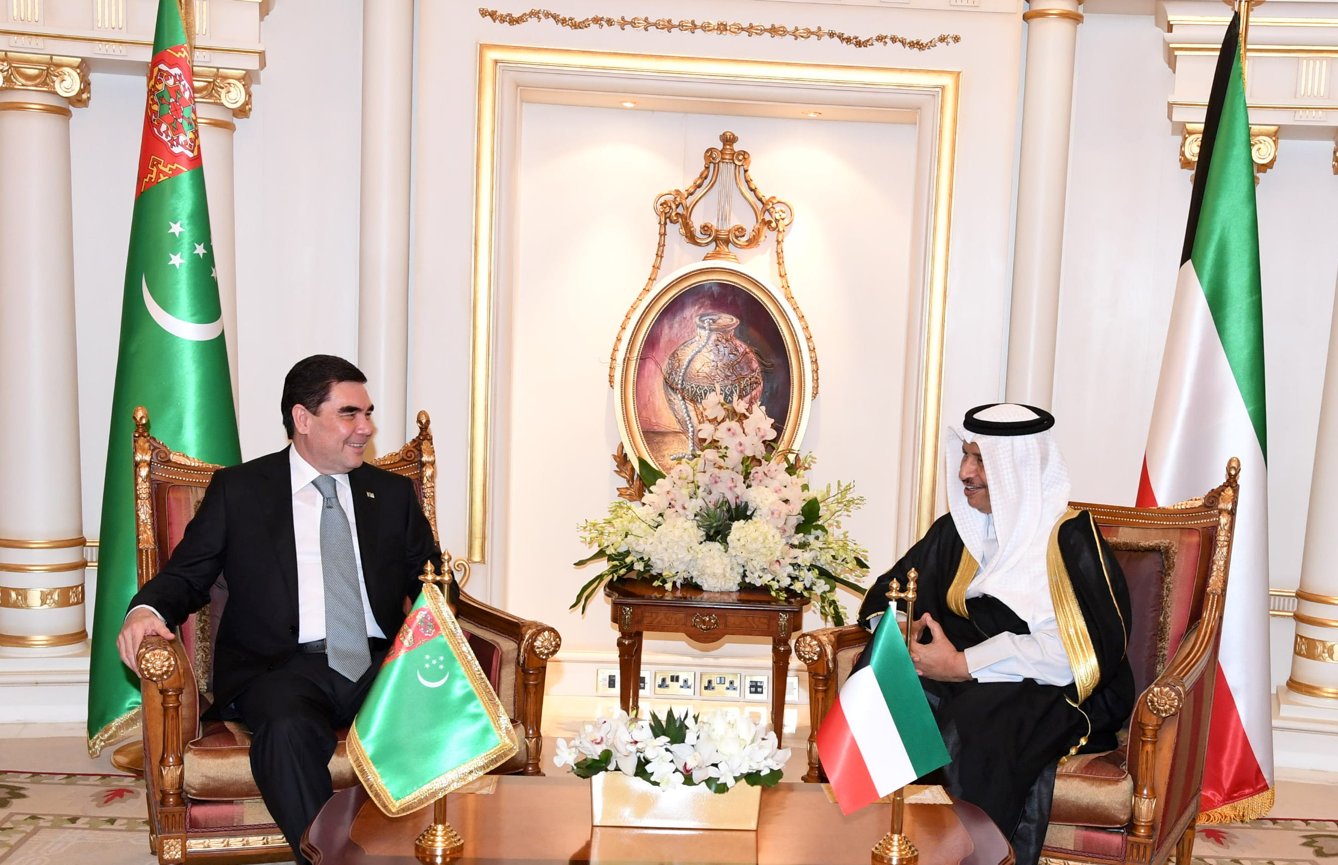 Tukrmen president Gurbanguly Berdimuhamedow meets His Highness the Prime Minister Sheikh Jaber Al-Mubarak Al-Hamad Al-Sabah