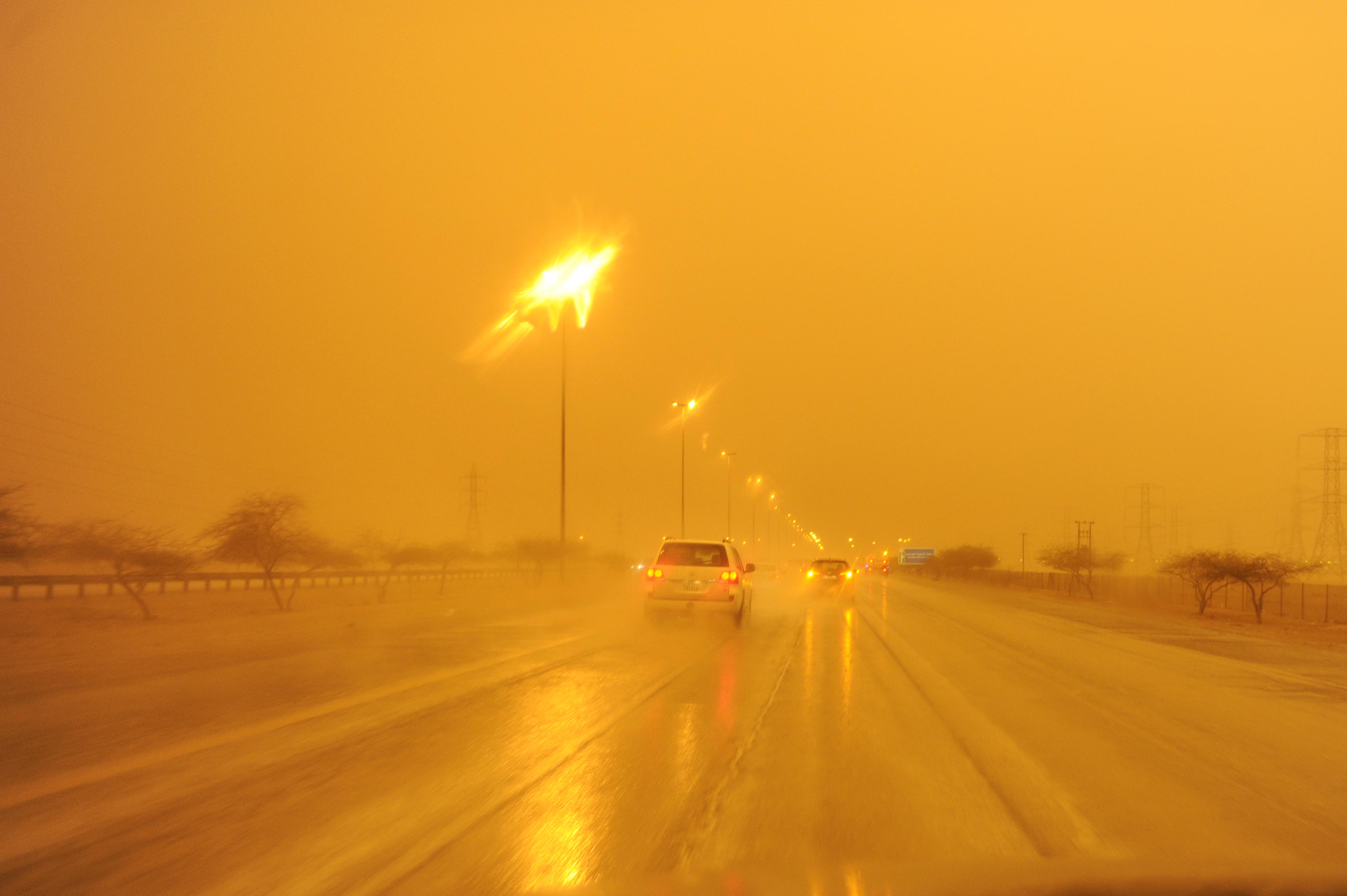 Kuwait witnesses unstable weather conditions, skies turning to orange color despite rain fall
